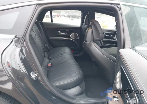 2023 Mercedes-Benz Eqs 580 4Matic z USA, uszkodzony, nr VIN W1KCG4EB1PA031875